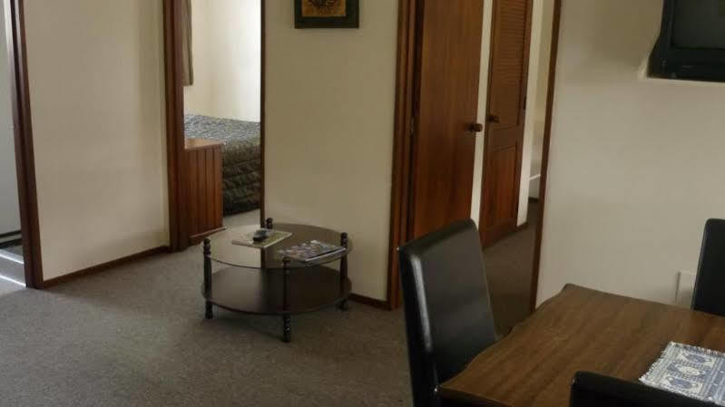 Carisbrook Motel Dunedin Buitenkant foto