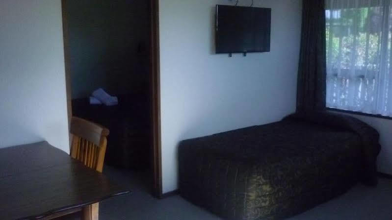 Carisbrook Motel Dunedin Buitenkant foto